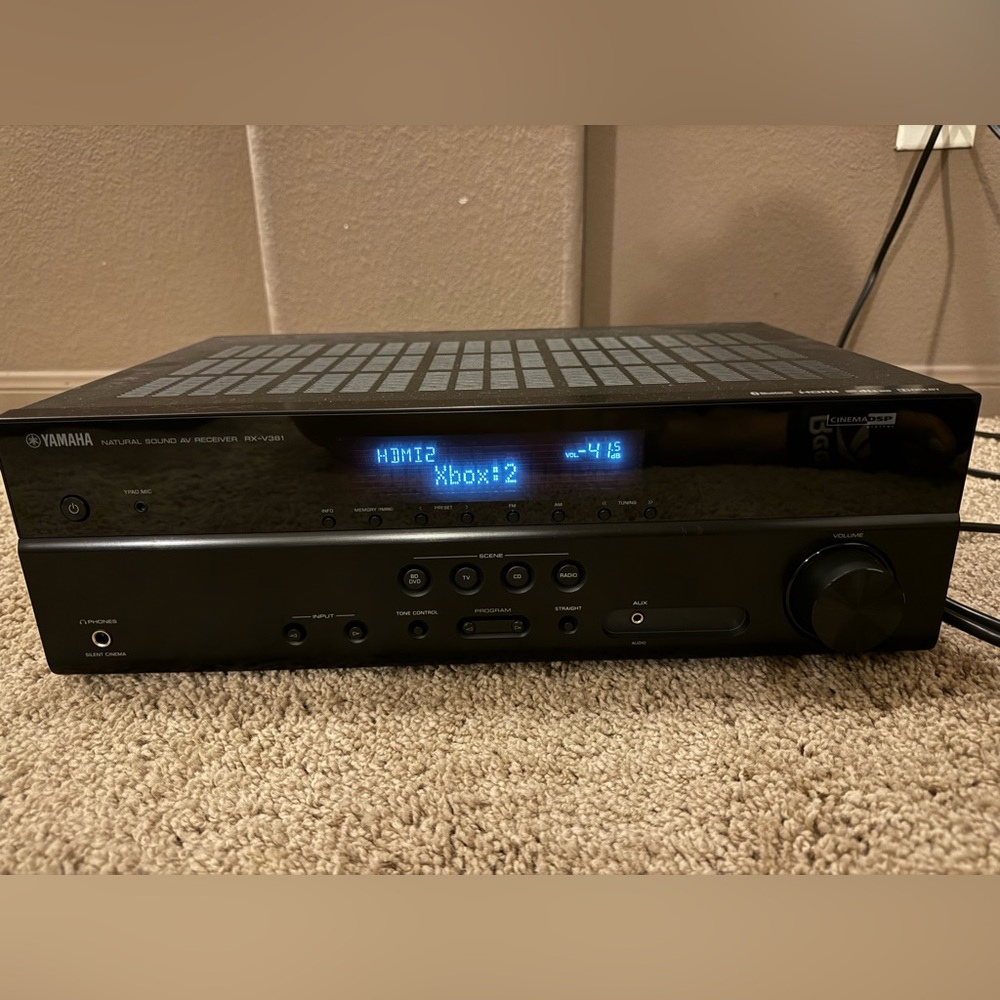 Yahama RX-V381 Channel 5.1 A/V Receiver